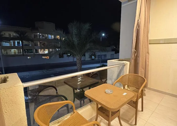 Cozy With Balcony In Florenza Khamsin -3 Pools And Prime Location In Eribia District Apartment Hurghada