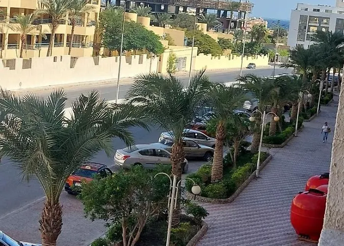 Apartment Cozy With Balcony In Florenza Khamsin -3 Pools And Prime Location In Eribia District Hurghada