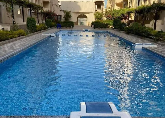 Cozy With Balcony In Florenza Khamsin -3 Pools And Prime Location In Eribia District Apartment