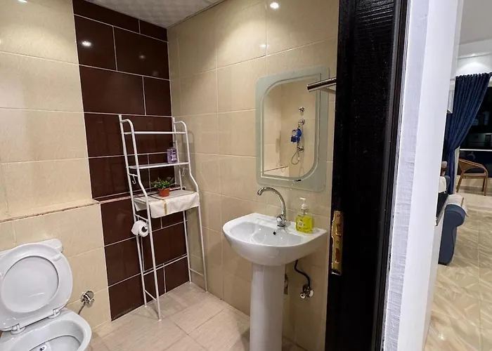 Cozy With Balcony In Florenza Khamsin -3 Pools And Prime Location In Eribia District *